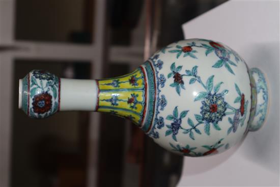 A Chinese doucai garlic neck vase, Qianlong mark but Republic period, H. 21cm,